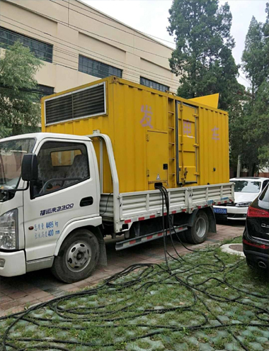 建平发电车出租-柴油发电机组排烟系统设计要求及其考虑因素